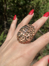 Glam Queen Lucite Ring In gold Crystals