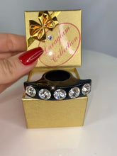 Lady Luxe Crystal Ring In black