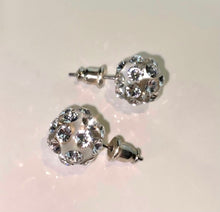 Sofia Acrylic Ball Studs In Clear