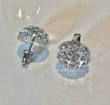 New York Crystal Stud Earrings Clear