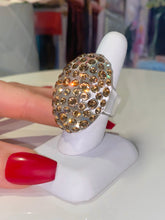 Glam Queen Lucite Ring In gold Crystals